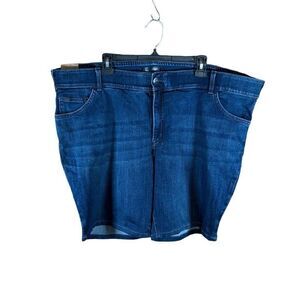 Lee Size 28 Denim Jean Shorts NWT